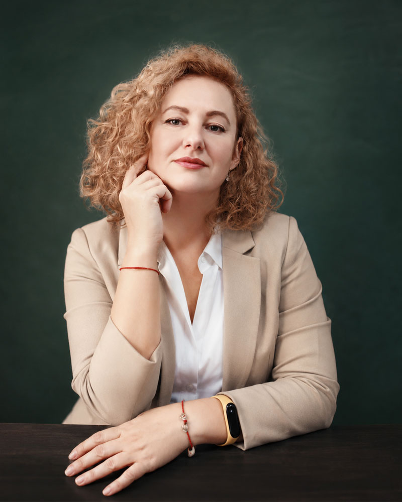 Елена Агламазова
